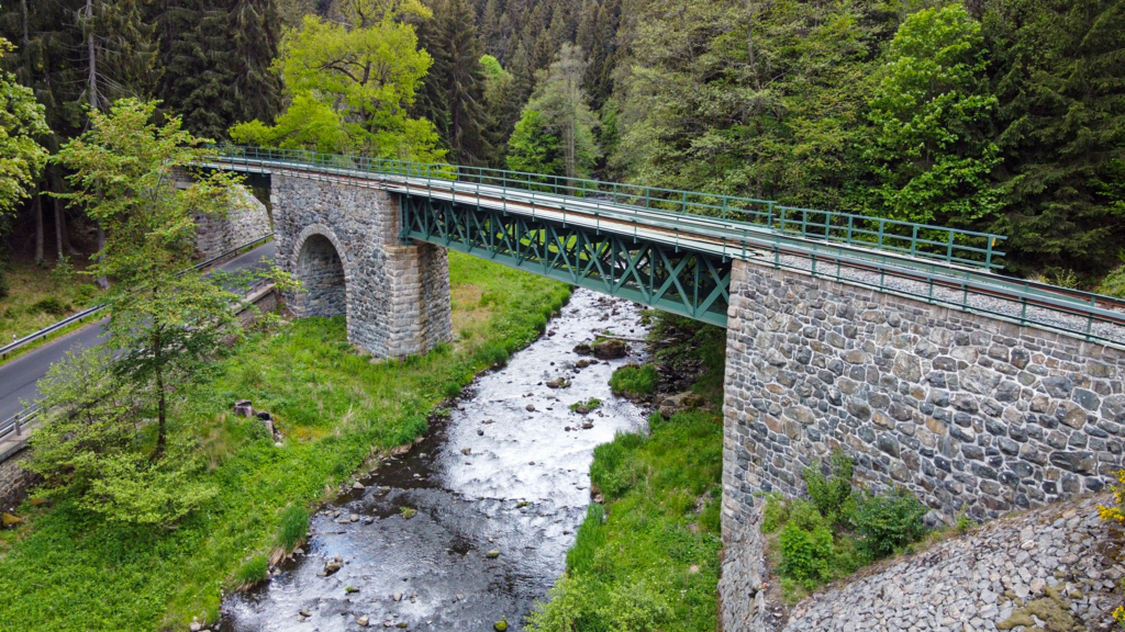Tryskání, nátěr a sanace mostu Bečov nad Teplou